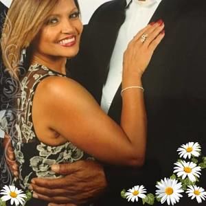 Meet your Posher, Cleo